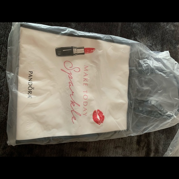 Pandora large tote bag Handbag NWT - Picture 2 of 3